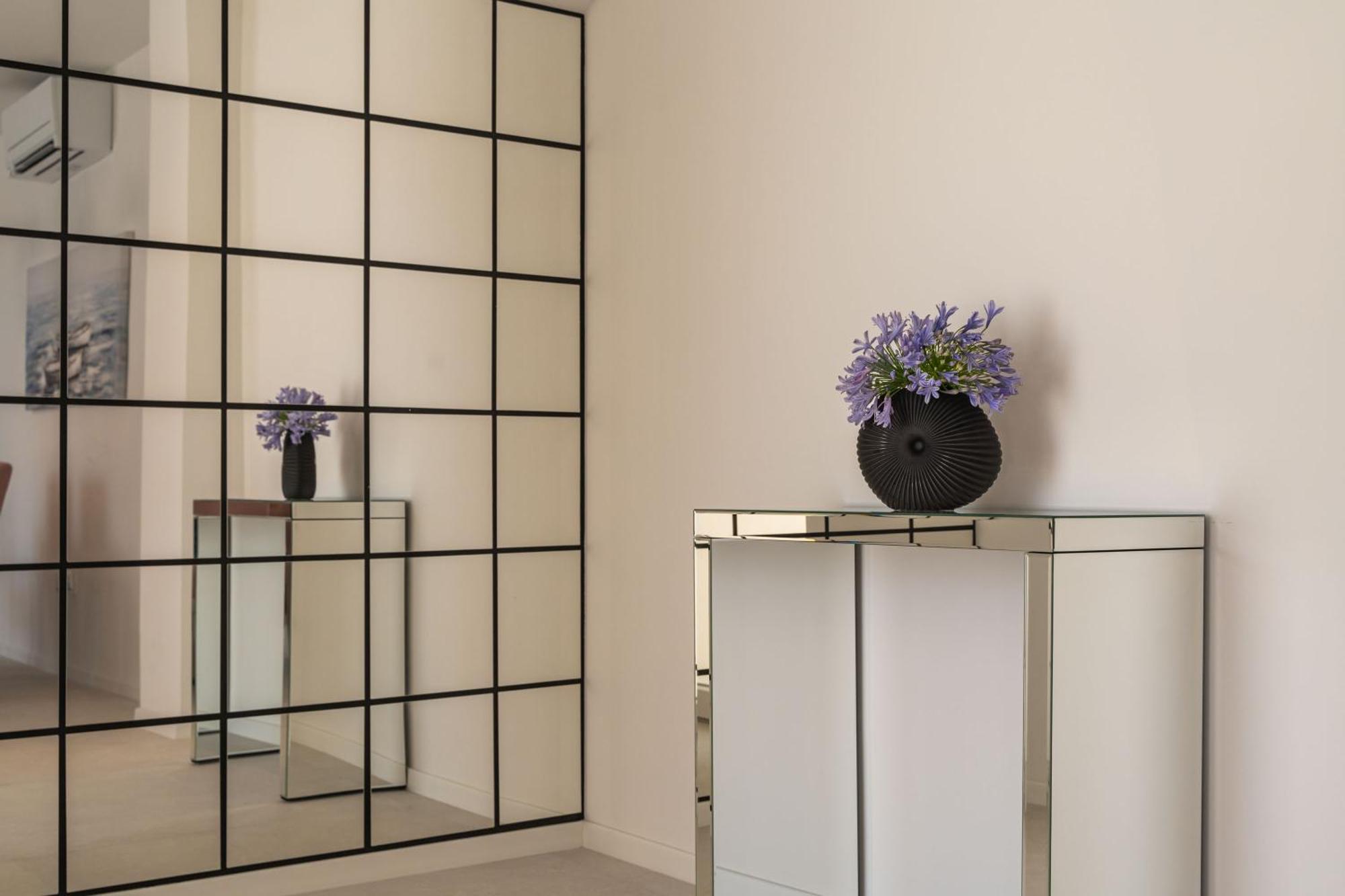 Spacious 2-bedroom Raat Apartment