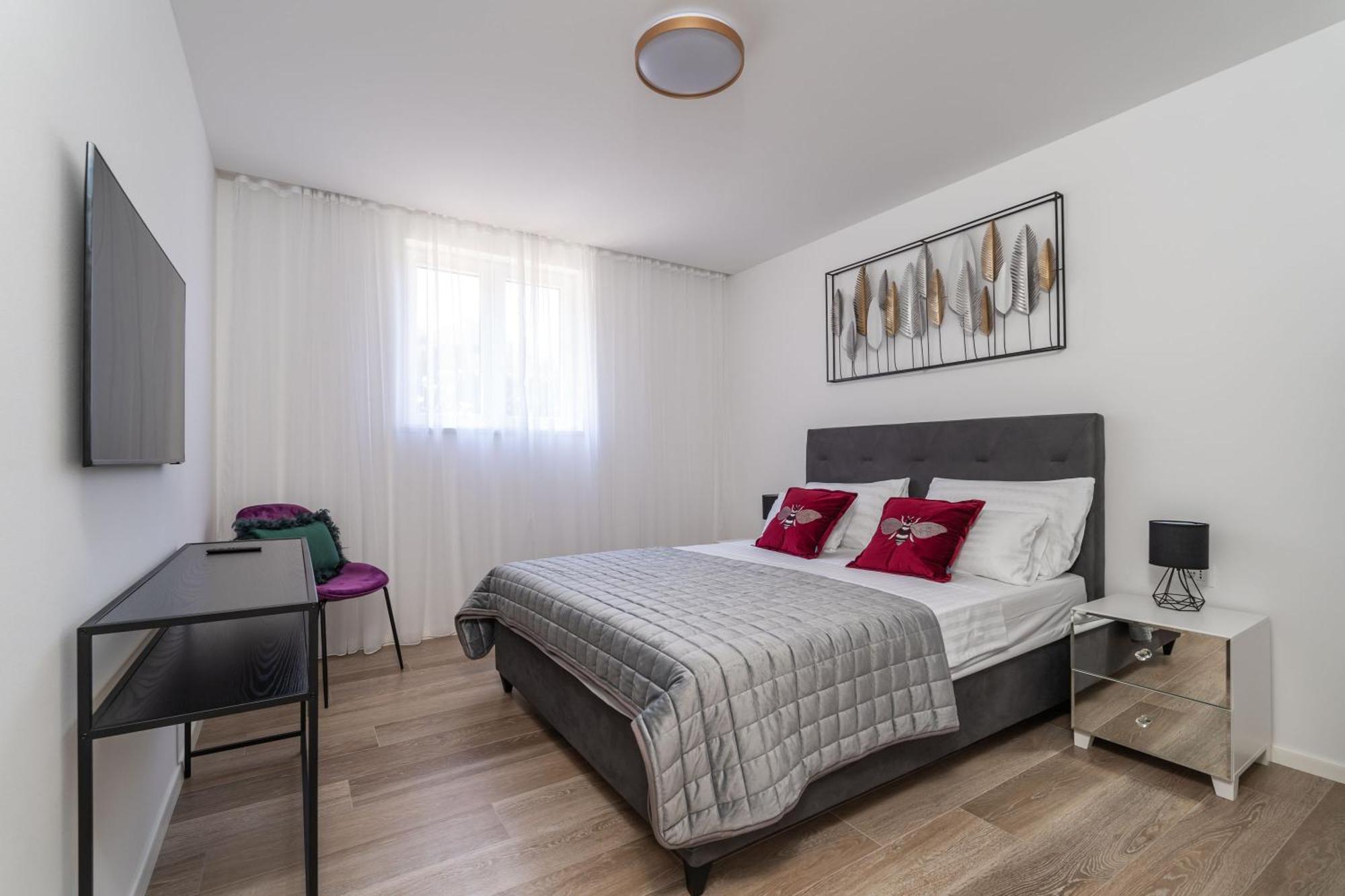 Spacious 2-bedroom Raat Cavtat